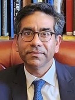 Dr Arun Chopra